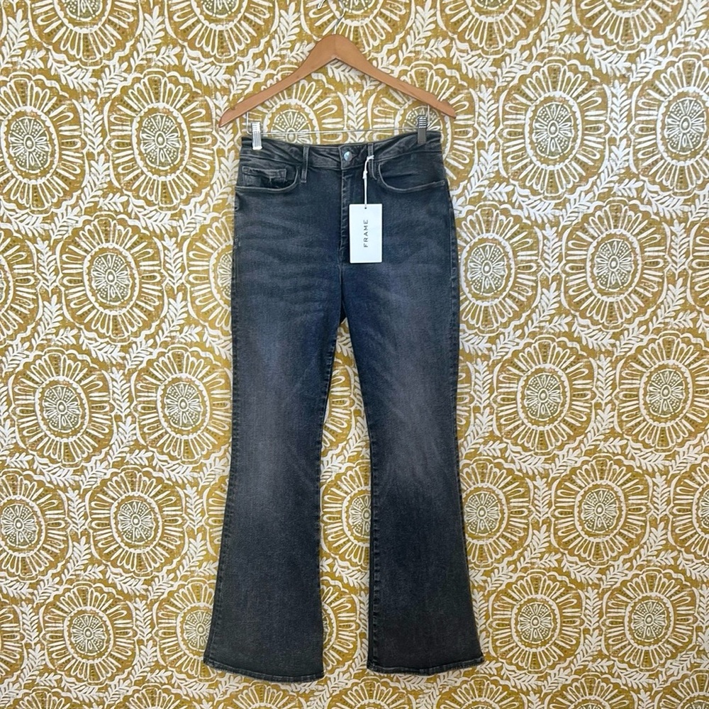 NWT FRAME Denim Le One Flare Dark Wash Jeans in Hughes $238 size 2 (Fits 30-34) - Picture 7 of 15